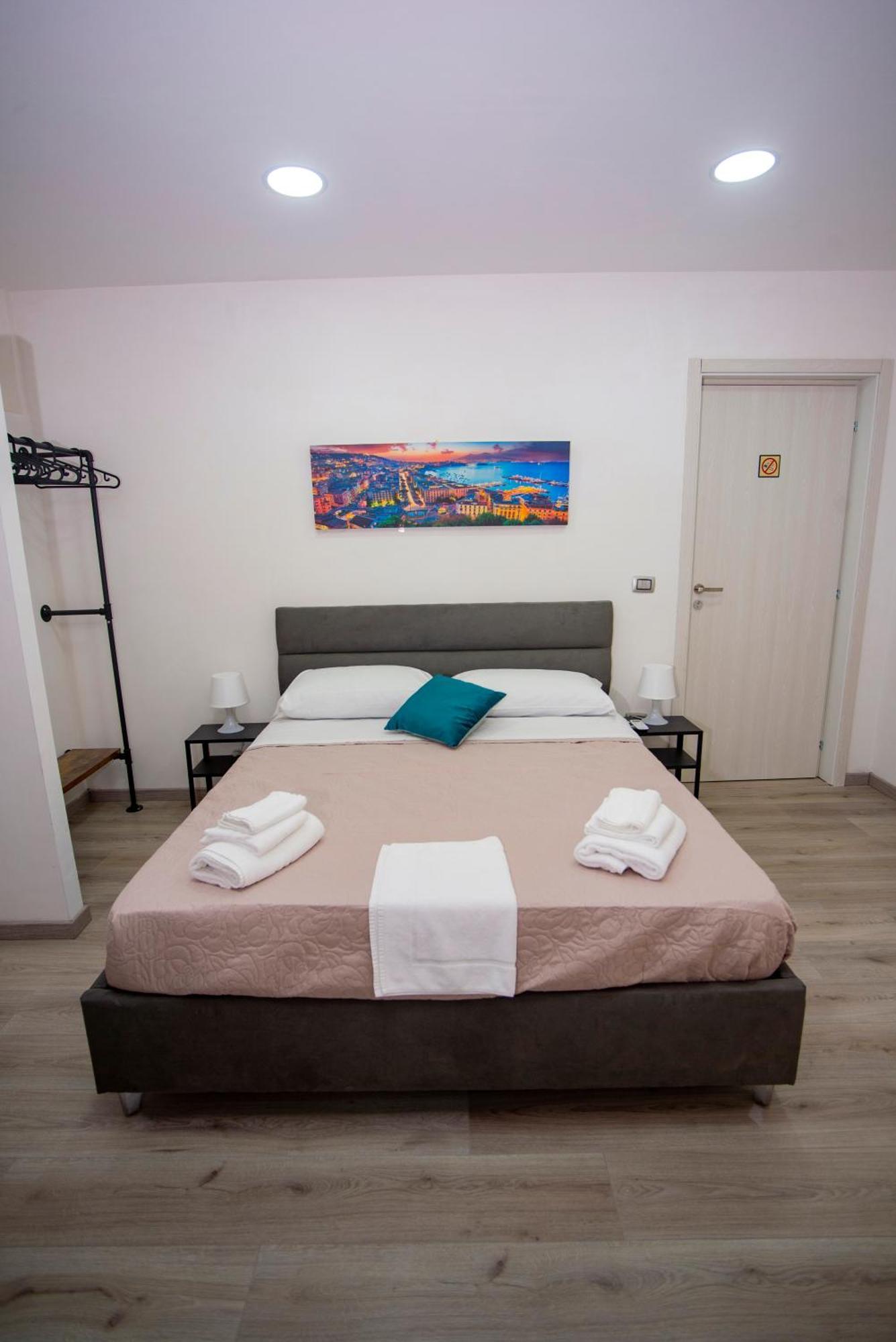 Na City Rooms Neapol Exteriér fotografie