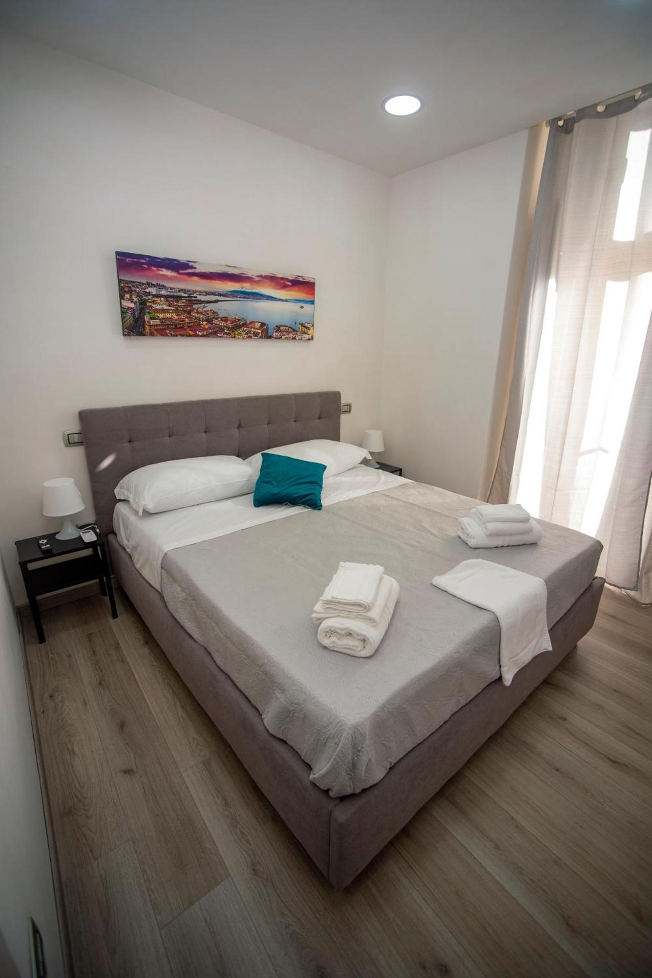 Na City Rooms Neapol Exteriér fotografie